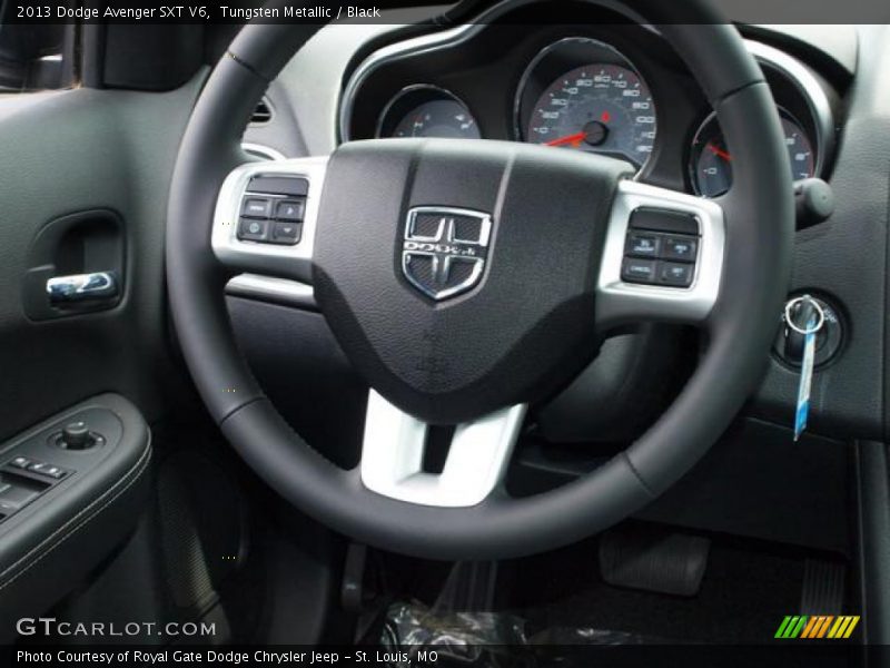 Tungsten Metallic / Black 2013 Dodge Avenger SXT V6