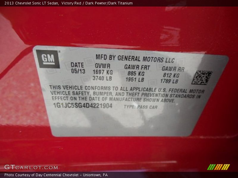 Victory Red / Dark Pewter/Dark Titanium 2013 Chevrolet Sonic LT Sedan