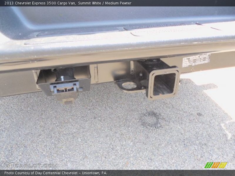 Summit White / Medium Pewter 2013 Chevrolet Express 3500 Cargo Van