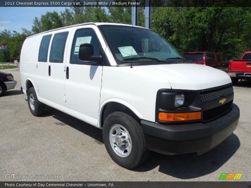 Front 3/4 View of 2013 Express 3500 Cargo Van