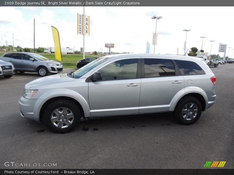 Bright Silver Metallic / Dark Slate Gray/Light Graystone 2009 Dodge Journey SE