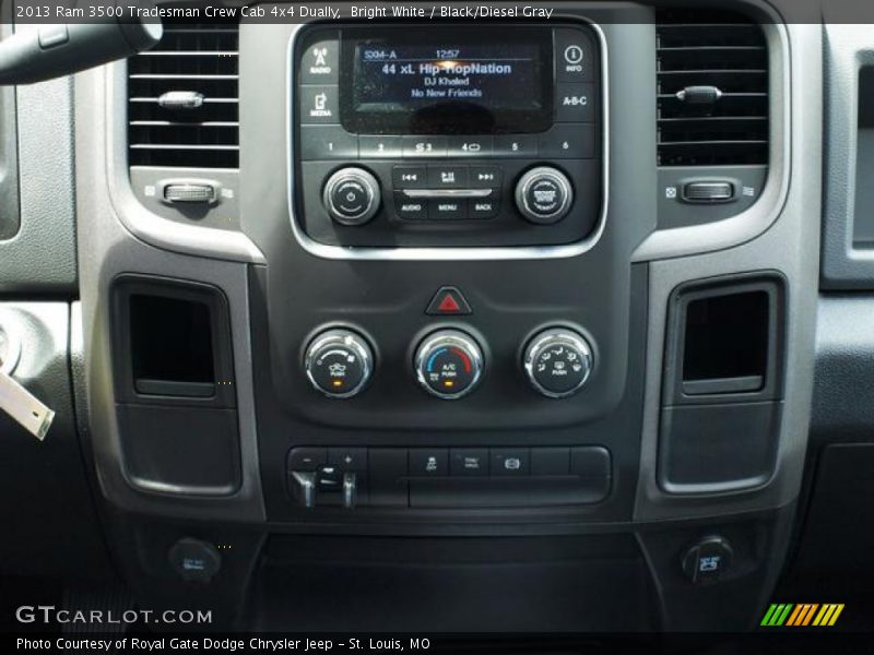 Bright White / Black/Diesel Gray 2013 Ram 3500 Tradesman Crew Cab 4x4 Dually