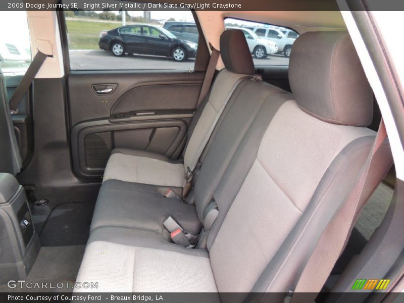 Bright Silver Metallic / Dark Slate Gray/Light Graystone 2009 Dodge Journey SE