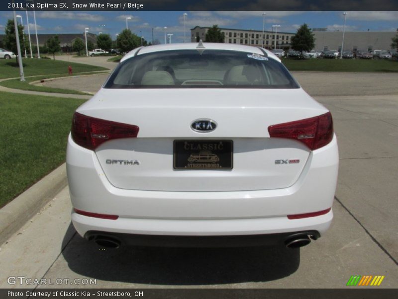 Snow White Pearl / Beige 2011 Kia Optima EX