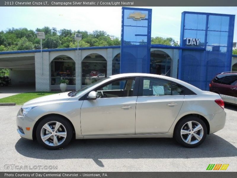 Champagne Silver Metallic / Cocoa/Light Neutral 2013 Chevrolet Cruze LT