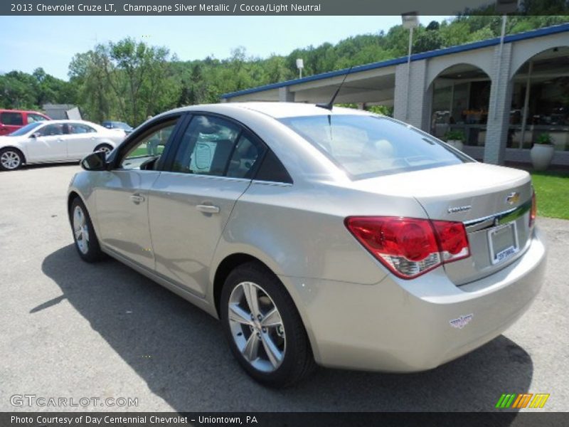 Champagne Silver Metallic / Cocoa/Light Neutral 2013 Chevrolet Cruze LT