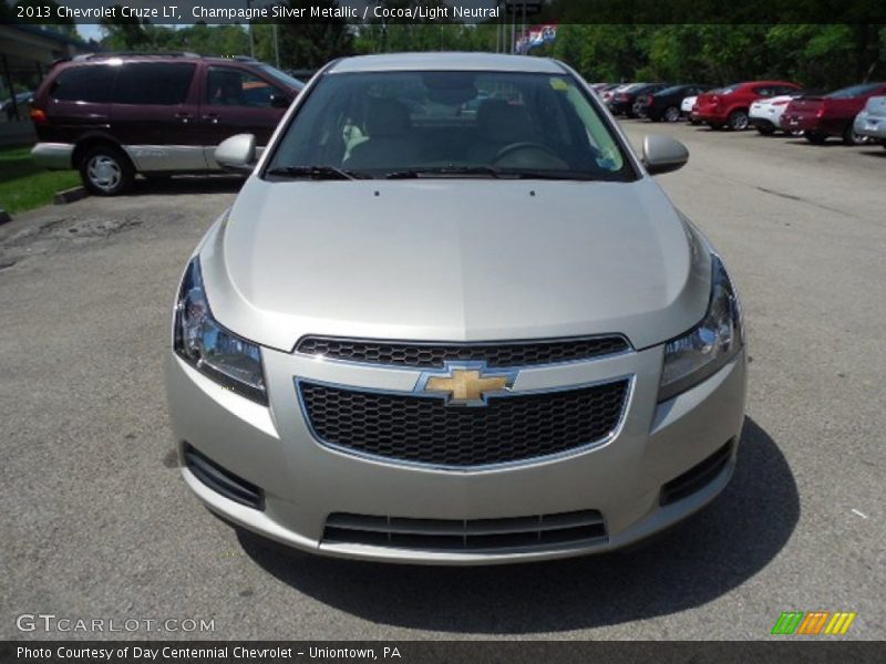 Champagne Silver Metallic / Cocoa/Light Neutral 2013 Chevrolet Cruze LT