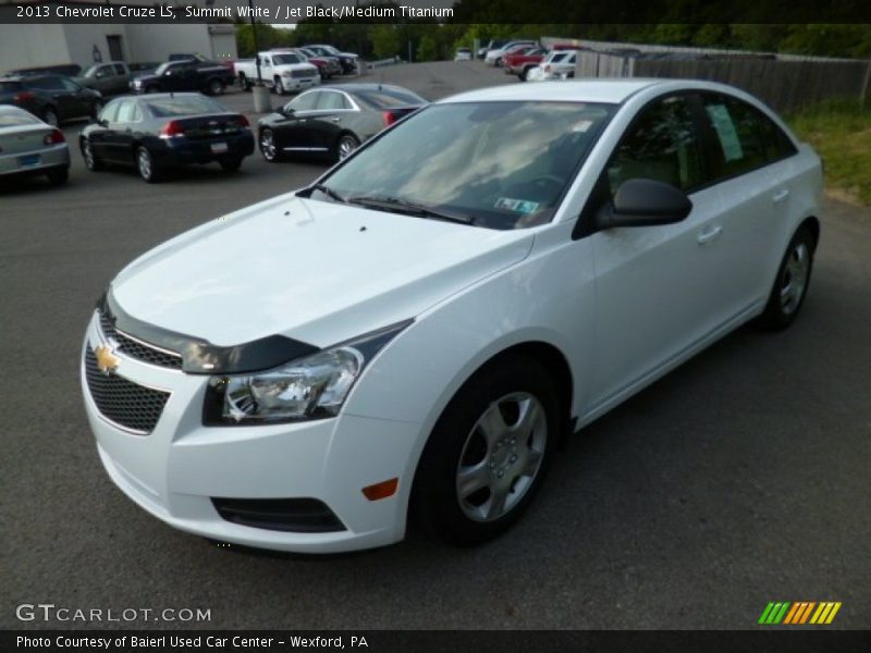 Summit White / Jet Black/Medium Titanium 2013 Chevrolet Cruze LS