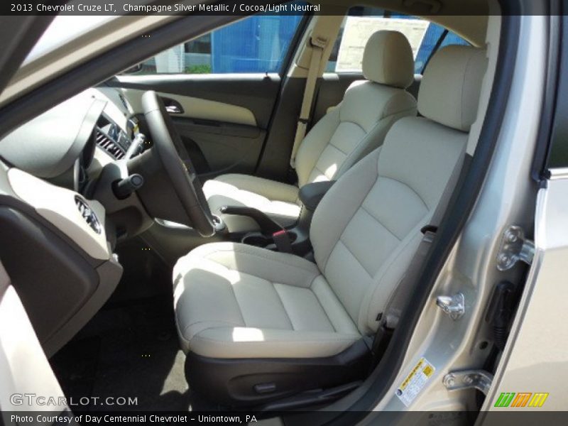 Champagne Silver Metallic / Cocoa/Light Neutral 2013 Chevrolet Cruze LT