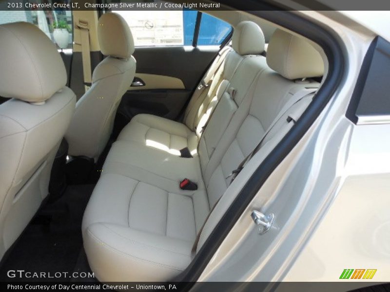 Champagne Silver Metallic / Cocoa/Light Neutral 2013 Chevrolet Cruze LT