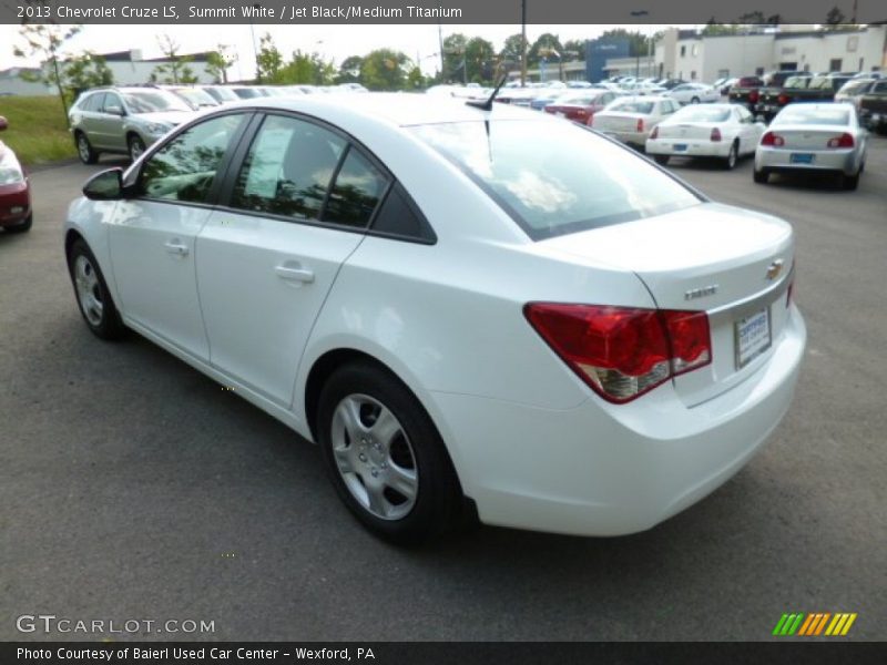 Summit White / Jet Black/Medium Titanium 2013 Chevrolet Cruze LS
