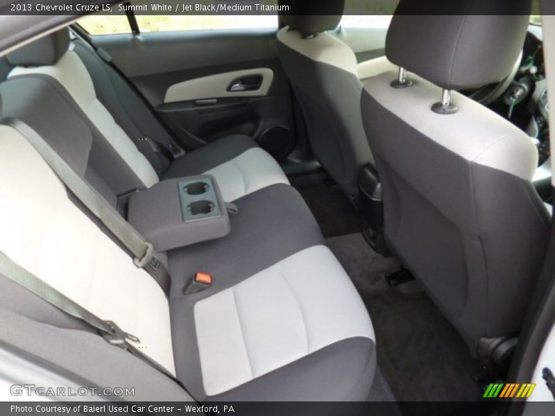 Summit White / Jet Black/Medium Titanium 2013 Chevrolet Cruze LS