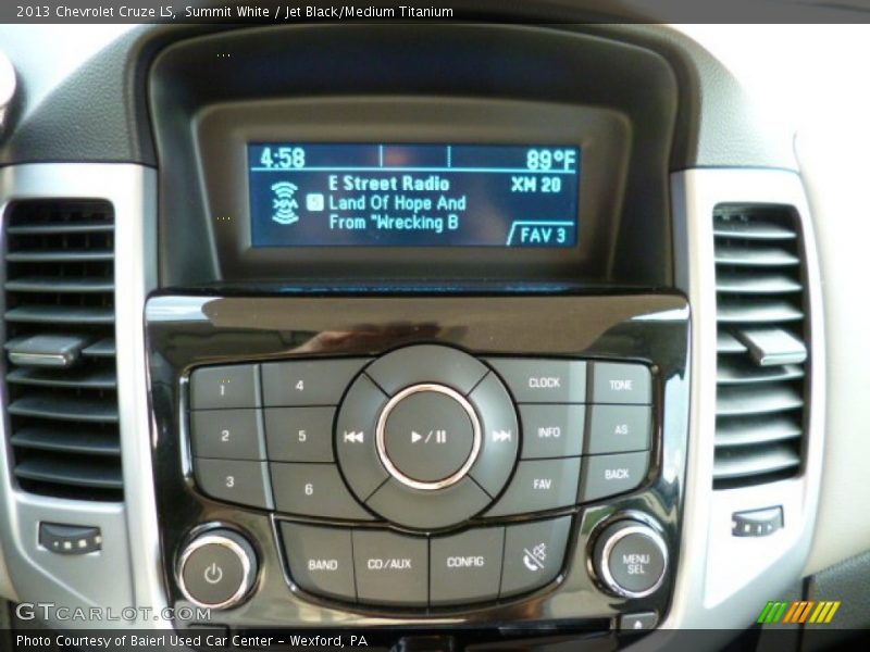 Summit White / Jet Black/Medium Titanium 2013 Chevrolet Cruze LS