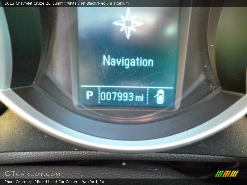 Summit White / Jet Black/Medium Titanium 2013 Chevrolet Cruze LS