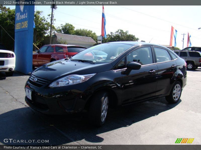 Tuxedo Black Metallic / Light Stone/Charcoal Black 2012 Ford Fiesta S Sedan