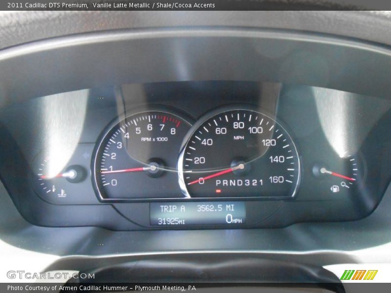 Vanille Latte Metallic / Shale/Cocoa Accents 2011 Cadillac DTS Premium