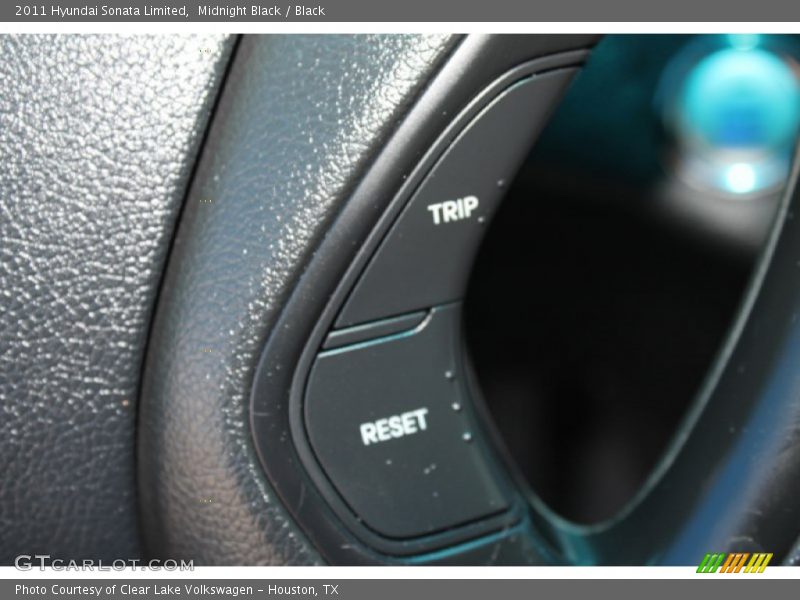 Midnight Black / Black 2011 Hyundai Sonata Limited