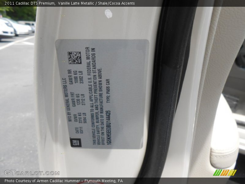 Vanille Latte Metallic / Shale/Cocoa Accents 2011 Cadillac DTS Premium