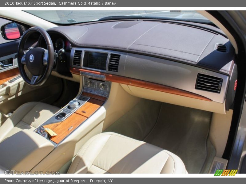 Cashmere Gold Metallic / Barley 2010 Jaguar XF Sport Sedan