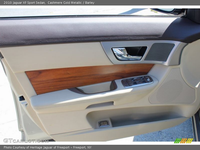Cashmere Gold Metallic / Barley 2010 Jaguar XF Sport Sedan