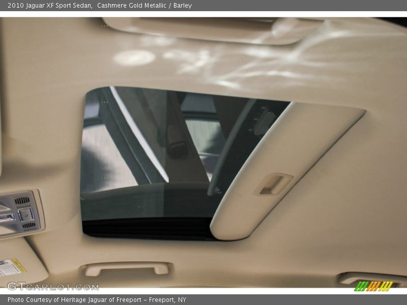 Cashmere Gold Metallic / Barley 2010 Jaguar XF Sport Sedan