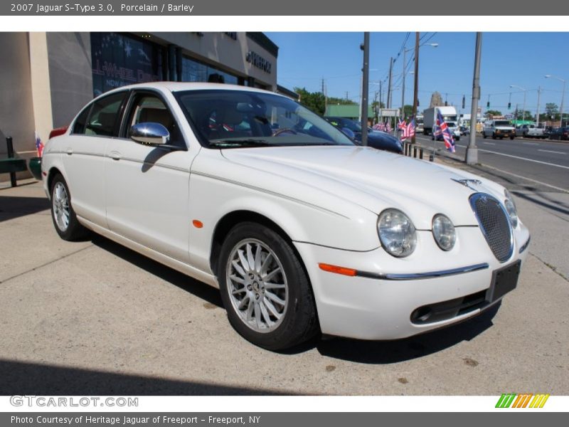 Porcelain / Barley 2007 Jaguar S-Type 3.0
