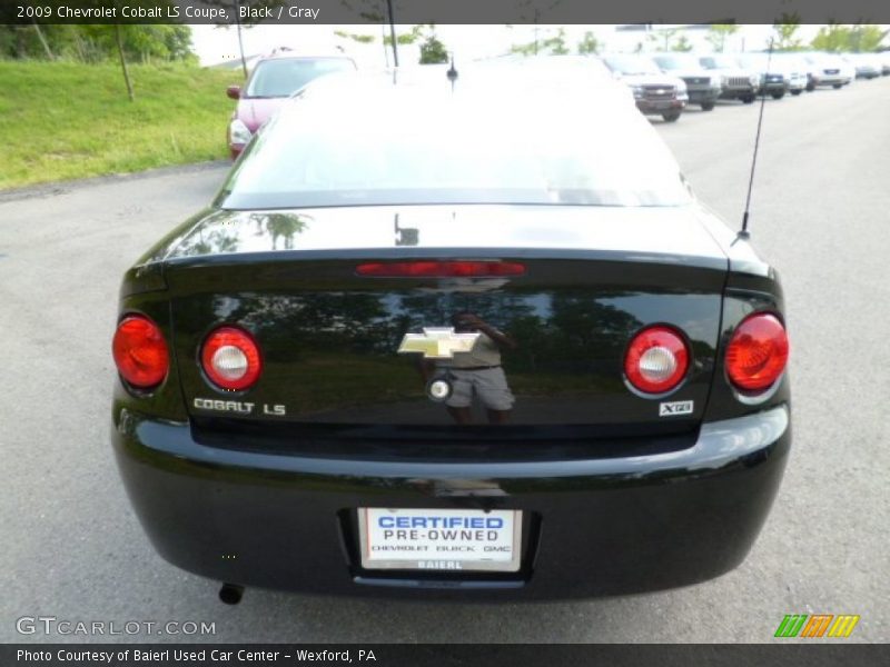 Black / Gray 2009 Chevrolet Cobalt LS Coupe