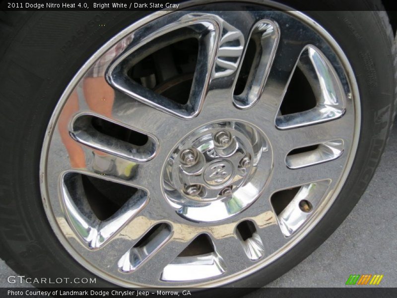 Bright White / Dark Slate Gray 2011 Dodge Nitro Heat 4.0