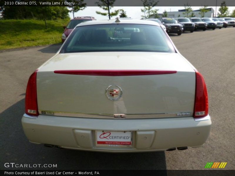 Vanilla Latte / Ebony 2010 Cadillac DTS