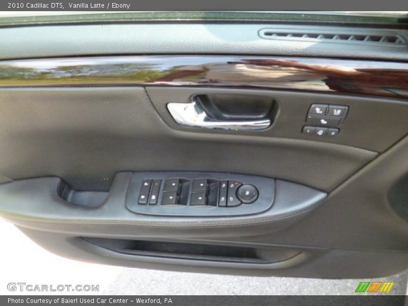 Vanilla Latte / Ebony 2010 Cadillac DTS