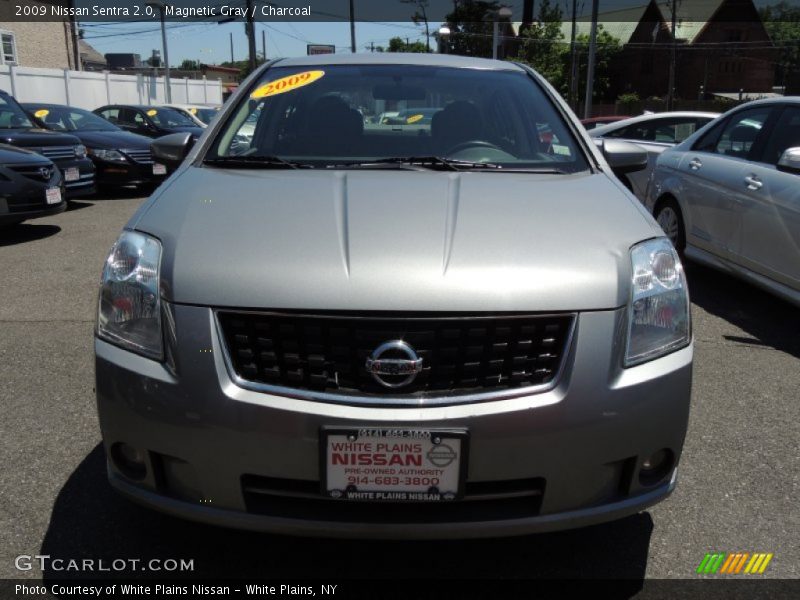 Magnetic Gray / Charcoal 2009 Nissan Sentra 2.0