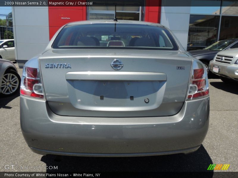 Magnetic Gray / Charcoal 2009 Nissan Sentra 2.0