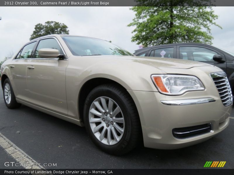 Cashmere Pearl / Black/Light Frost Beige 2012 Chrysler 300