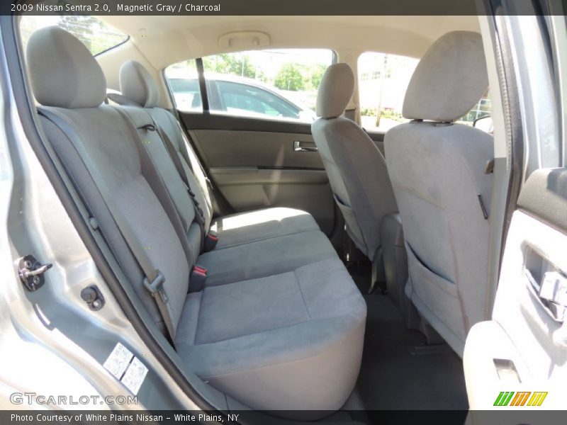 Magnetic Gray / Charcoal 2009 Nissan Sentra 2.0
