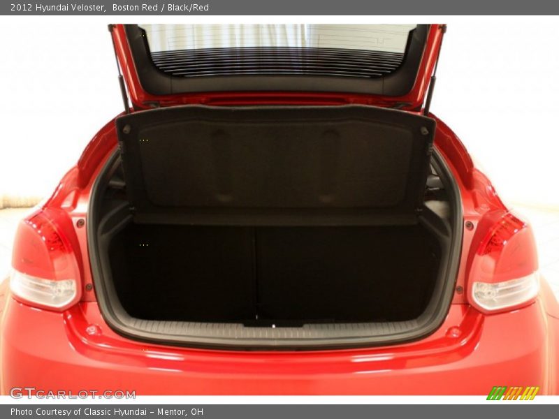 Boston Red / Black/Red 2012 Hyundai Veloster