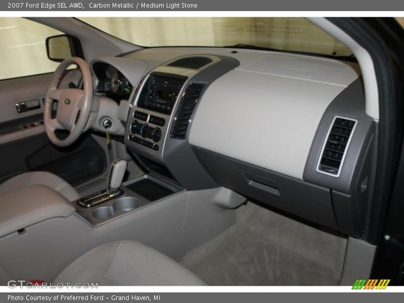 Carbon Metallic / Medium Light Stone 2007 Ford Edge SEL AWD