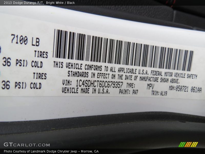 Bright White / Black 2013 Dodge Durango R/T