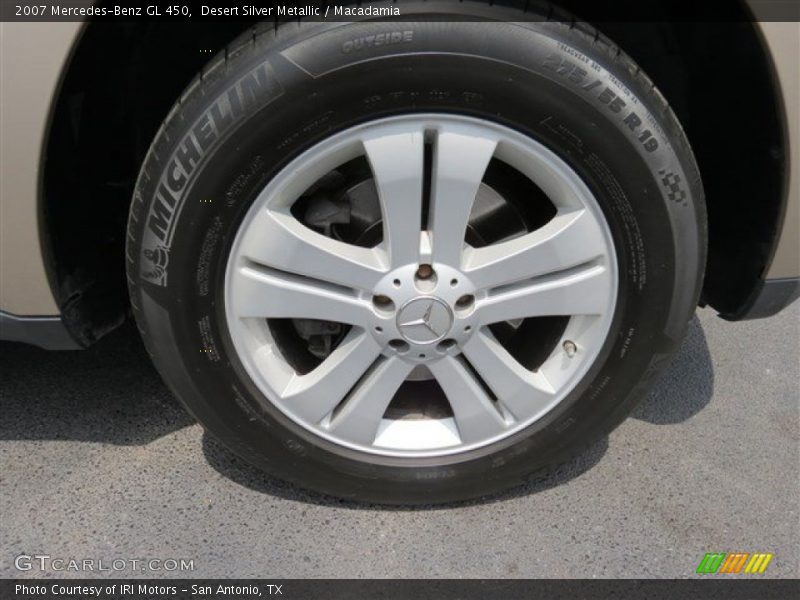 Desert Silver Metallic / Macadamia 2007 Mercedes-Benz GL 450