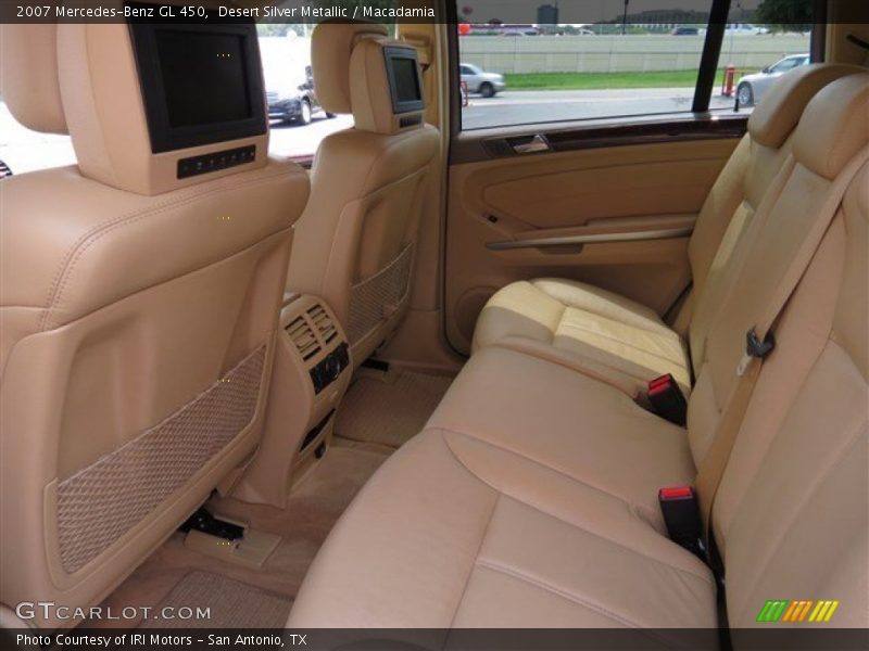 Desert Silver Metallic / Macadamia 2007 Mercedes-Benz GL 450