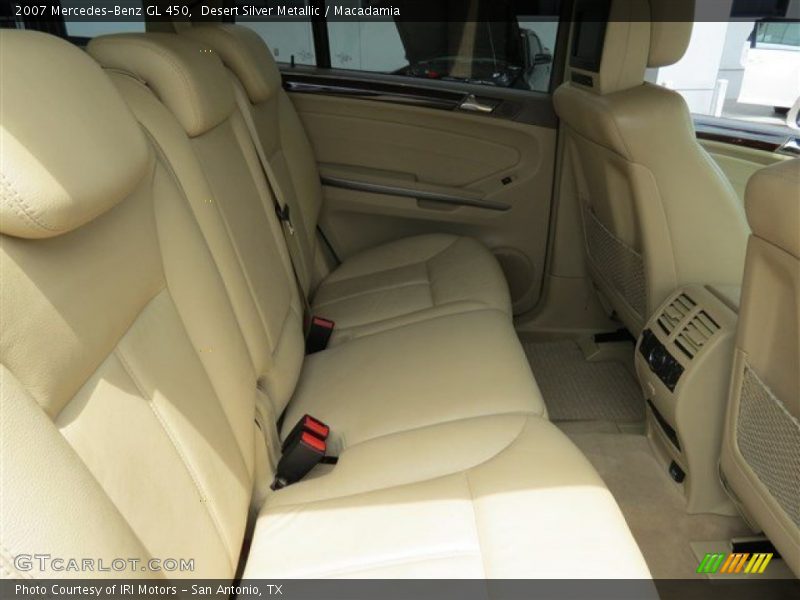 Desert Silver Metallic / Macadamia 2007 Mercedes-Benz GL 450