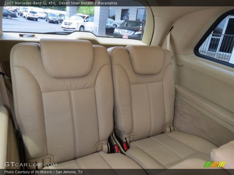 Desert Silver Metallic / Macadamia 2007 Mercedes-Benz GL 450