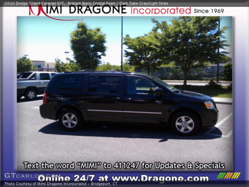 Brilliant Black Crystal Pearl / Dark Slate Gray/Light Shale 2010 Dodge Grand Caravan SXT