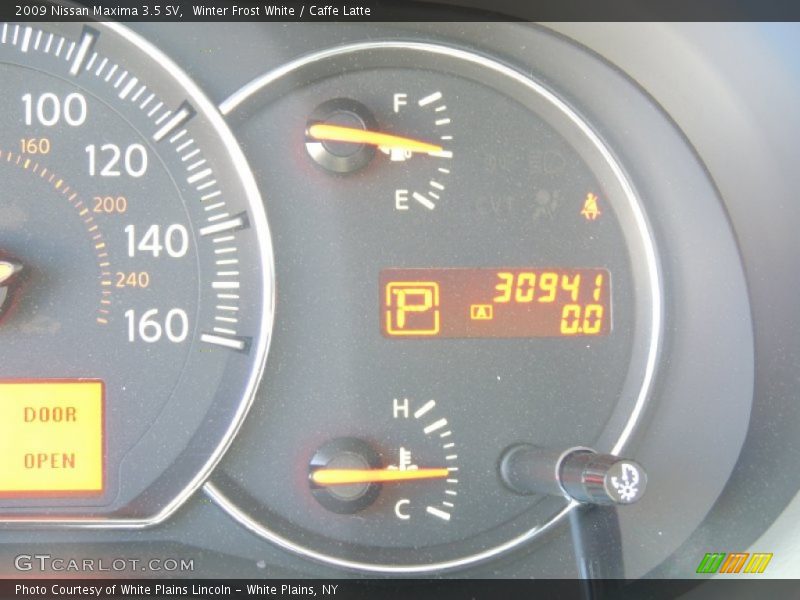 Winter Frost White / Caffe Latte 2009 Nissan Maxima 3.5 SV