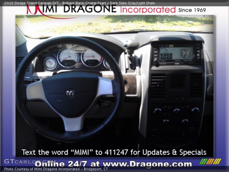 Brilliant Black Crystal Pearl / Dark Slate Gray/Light Shale 2010 Dodge Grand Caravan SXT