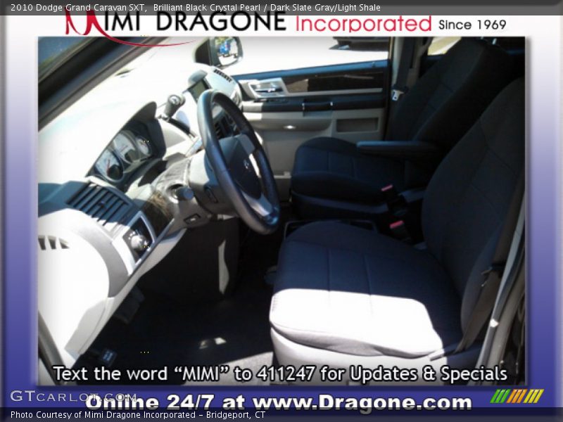 Brilliant Black Crystal Pearl / Dark Slate Gray/Light Shale 2010 Dodge Grand Caravan SXT