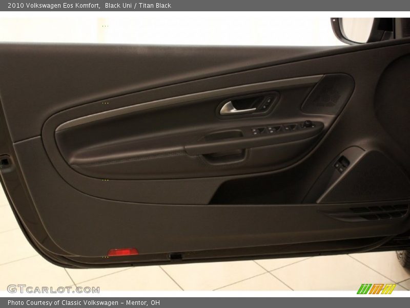 Black Uni / Titan Black 2010 Volkswagen Eos Komfort