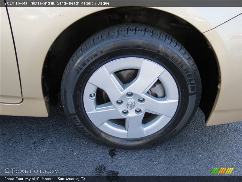 Sandy Beach Metallic / Bisque 2010 Toyota Prius Hybrid III