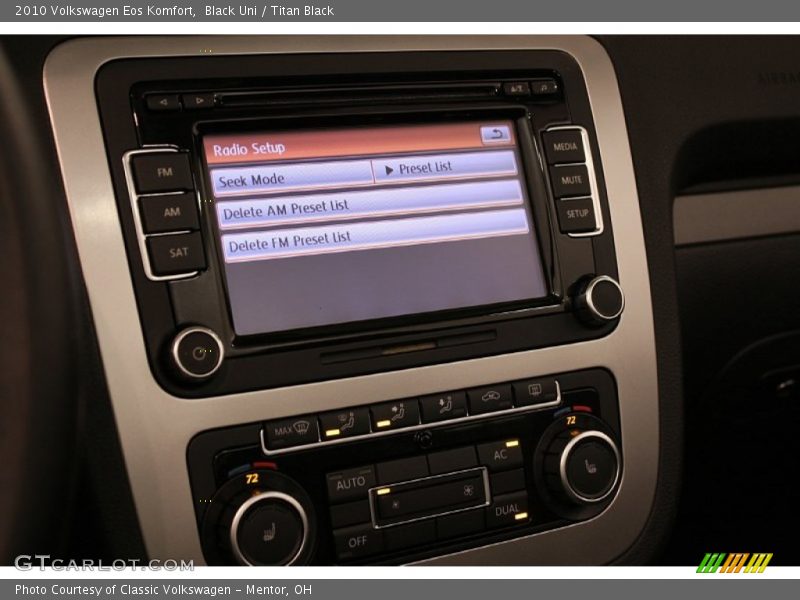 Black Uni / Titan Black 2010 Volkswagen Eos Komfort