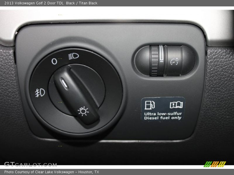 Black / Titan Black 2013 Volkswagen Golf 2 Door TDI