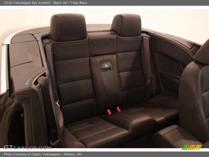 Black Uni / Titan Black 2010 Volkswagen Eos Komfort